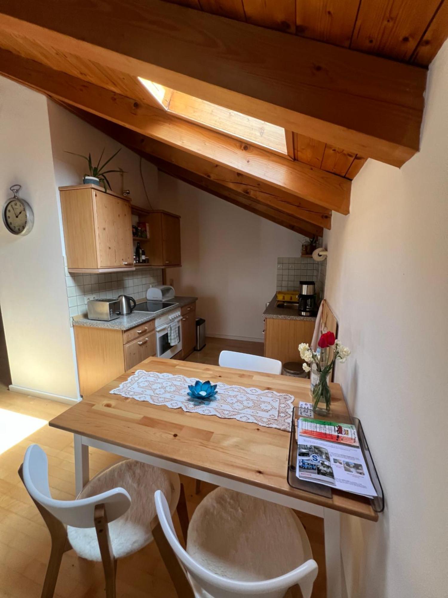 Lejlighed Gemuetliche Dachgeschosswohnung Mit Balkon Ainring