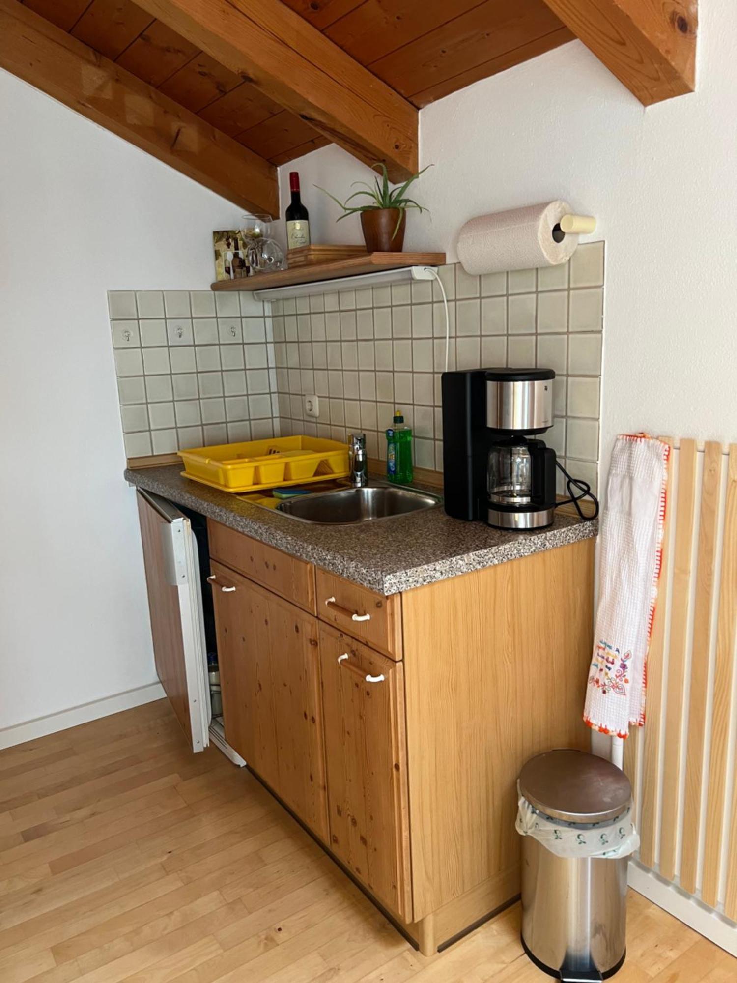 Gemuetliche Dachgeschosswohnung Mit Balkon Lejlighed *